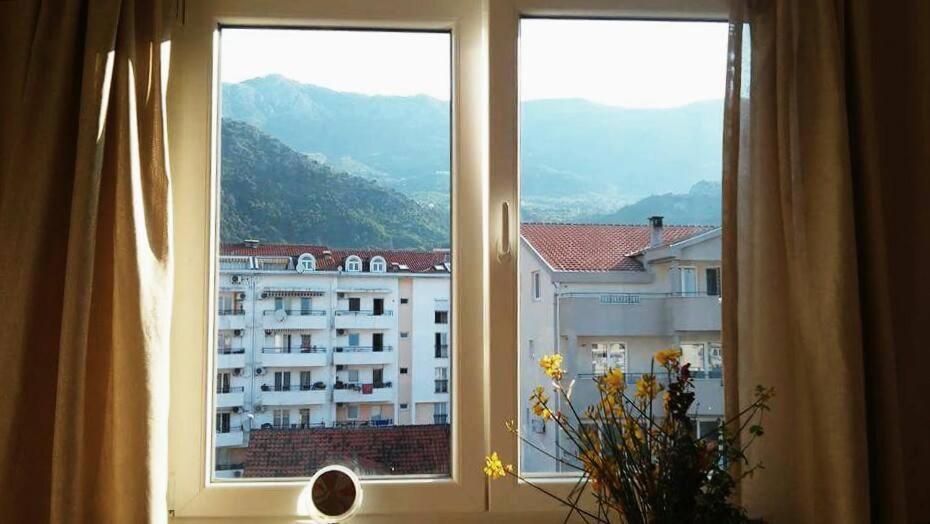 Nataliia Twister Apartment Budva Exterior foto